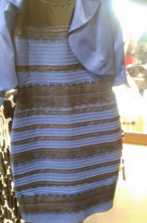 【视频】为何我们看到同一条裙子的颜色不一样？
